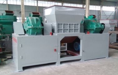 ประเทศจีน Shred Wood Pallet Wood Crusher Machine 3-6T/H Capacity ผู้ผลิต